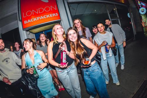 London Backpackers Youth Hostel 18 - 35 Years Old Only, Londýn