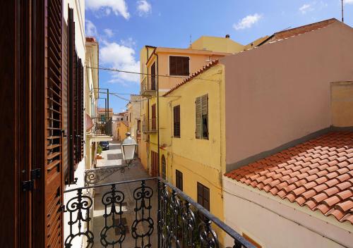 La Maddalena Sa Madalena Rooms And Apartments 3-Star Hotel restaurant