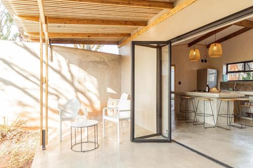 Modern 2 bed House - Mango in Malkerns