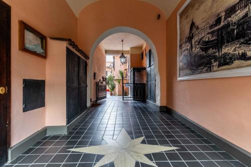 Domus Sabelli, Рим
