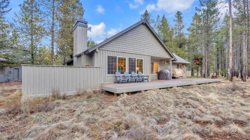 Gosling Lane 6 by Village Properties at Sunriver - image 5