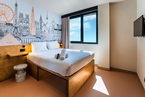 Double Room room in EasyHotel Barcelona La Sagrera