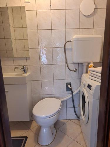 Apartmani Konta - image 8