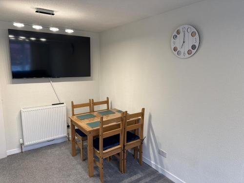 Cosy two bedroom flat, Glasgow (photo 8)