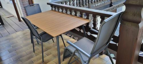 Balkons/terase, Ferienwohnung Umkreis Sankt Englmar mit vielen Freizeitattraktionen in Kollnburg