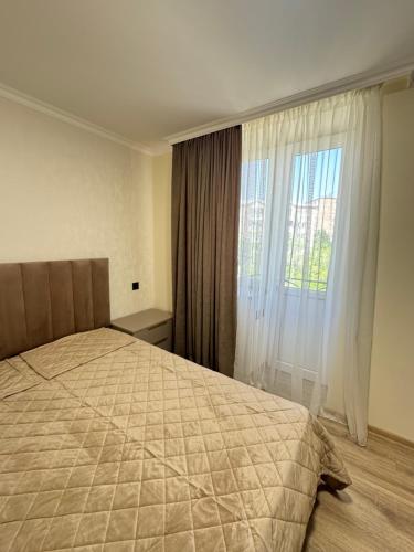 Armani, Yeghegnadzor (photo 6)
