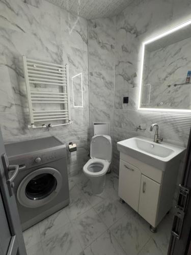Armani, Yeghegnadzor (photo 7)