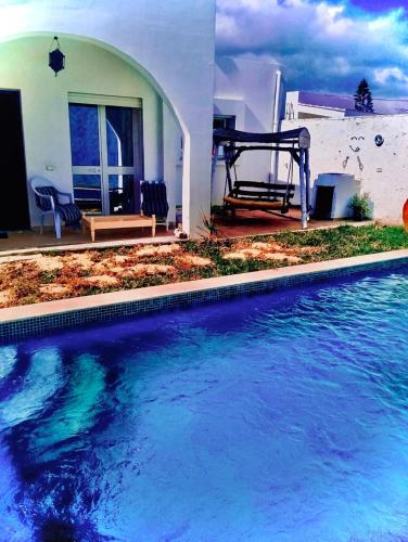Villa avec piscine à sounine (Villa avec piscine a sounine) in Raf Raf