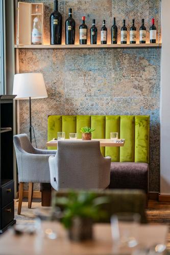 Plaza Prague Hotel - image 11