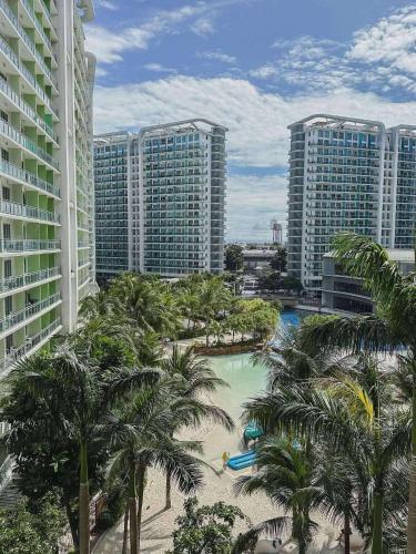The Sandscape Suite, Binan