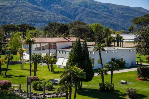Villa Delta Suites House - main image