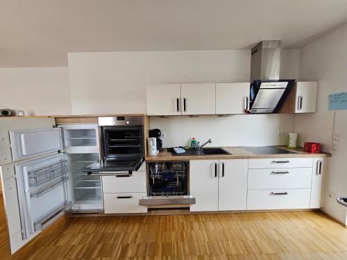 Køkken, Zentrale Wohnung in Volklingen in Völklingen