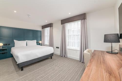 Mercure Salisbury White Hart Hotel in Salisbury
