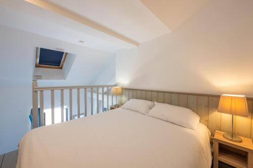 1 bunk bed, 1 sofa bed