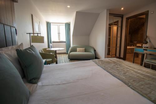The Waterside Hotel Room Type - Family Room