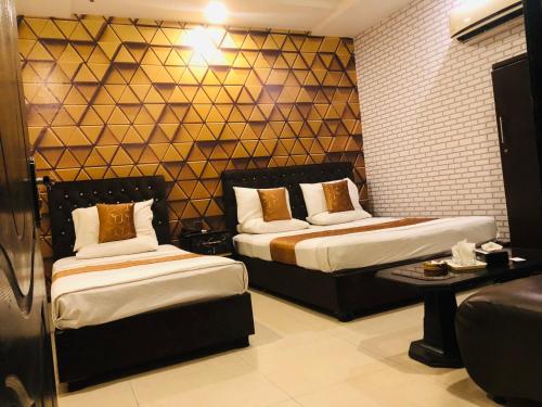 Hotel Tulip Inn - image 4