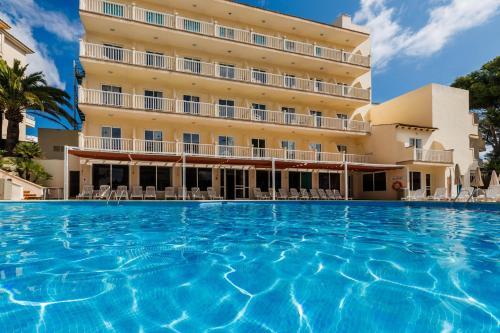 O7 Club Cala Ratjada - 숙소 외관