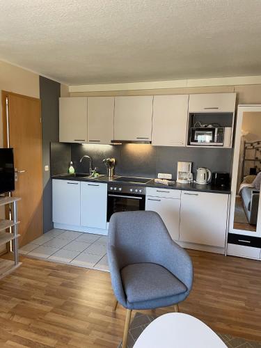 One-Bedroom Apartment image 9