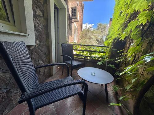 Contessa Apartments - image 4