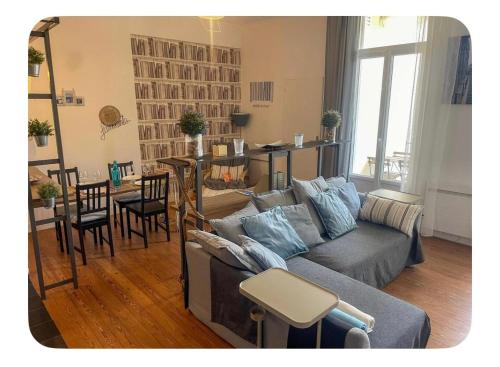 Une Terrasse aux Chartrons, Бордо