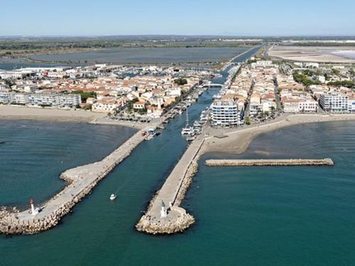 Studio Cabine avec terrasse ensoleillée, piscines, parking privé, à 500m de la plage - FR-1-307-133 (Studio Cabine avec terrasse ensoleillee, piscines, parking prive, a 500m de la plage - FR-1-307-133) in 勒格羅－迪魯瓦
