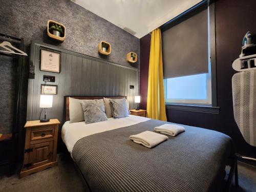 Frederick Douglass - Rooms In The City in West End