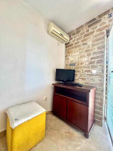 Contessa Apartments - image 6