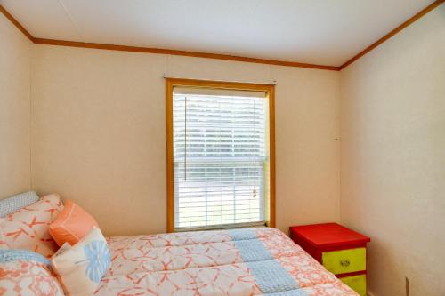 Lake Texoma Cabin Near Willow Springs Marina! in Tupelo