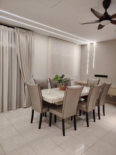 Relax Guest House Bakap Indah in Sungai Jawi