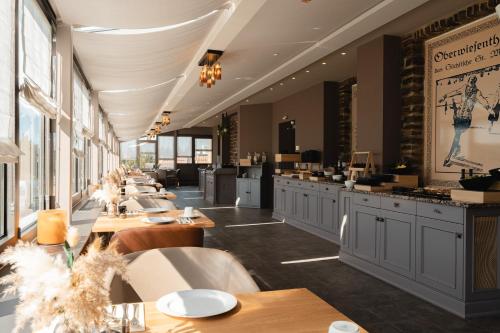 Restaurant, Naturhotel Sachsenbaude Oberwiesenthal - Indoor-Pool & Outdoor-Whirlpool in Oberwiesenthal