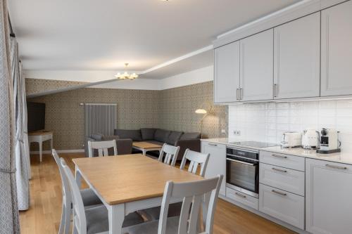 Three-Bedroom Apartment image 10