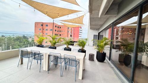 Unique Studio Apartment in the heart of Guatemala City in Zona 13