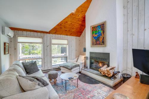 Ski, Hike and More Year-Round Gem in Windham, Windham (foto 4)
