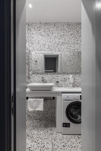Two-Bedroom Apartment image 2