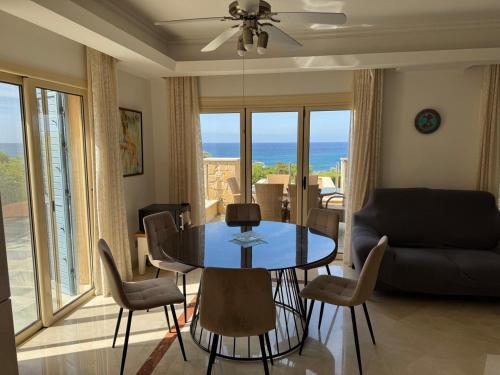 Beach Villa Olivia in 네오코리오
