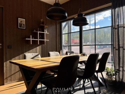 Lindvallen Ski Resort Pool and Padel - Sauna - 6 Guests - Pet Friendly in Salen