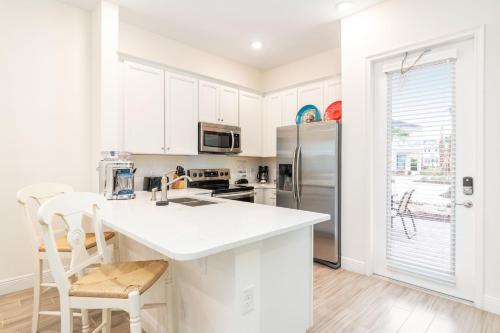 Paradise Cottage near Disney with Margaritaville Resort  Island H2O Access - 8052DR - image 12