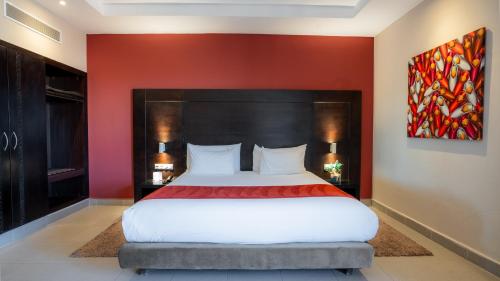 Executive Suite image 2