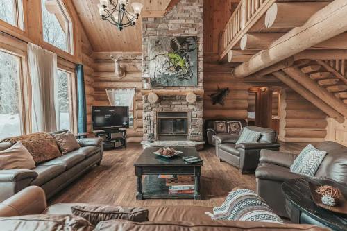 Ultimate Group Getaway, Private Pool, Spa, Sauna, Mille-Isles (foto 9)