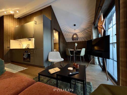 Lindvallen Ski Resort Pool and Padel - Sauna - 4 Guests in Salen