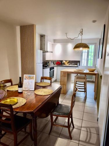 Létesítmények, La Maison de l'Aqueduc in Bouriege