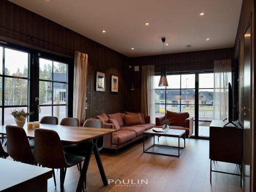 Lindvallen Ski Resort Pool and Padel - Sauna - 6 Guests in Salen