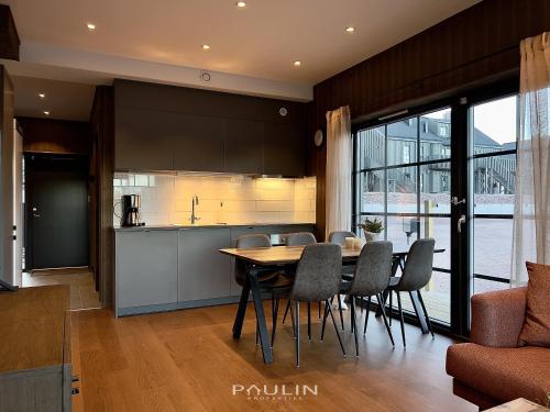 Lindvallen Ski Resort Pool and Padel - Sauna - 6 Guests in Salen