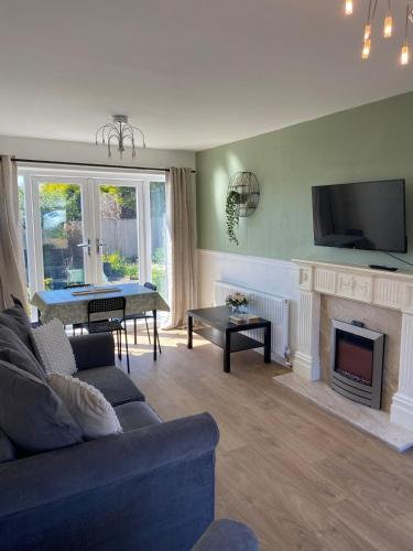 Easedale - 2 Bdrm Sleeps 4 Ideal for Contractors, Gateshead