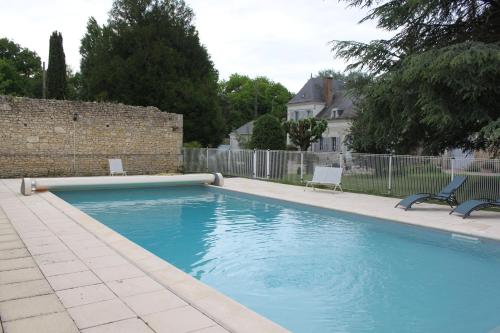 泳池, 貝拉西莫內塔住宿加早餐旅館 (Bella Simonetta) in 弗蘭科爾