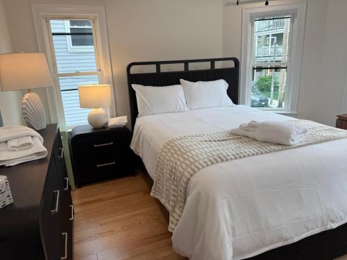 Boston First floor condo in ฟรามิงแฮม (MA)