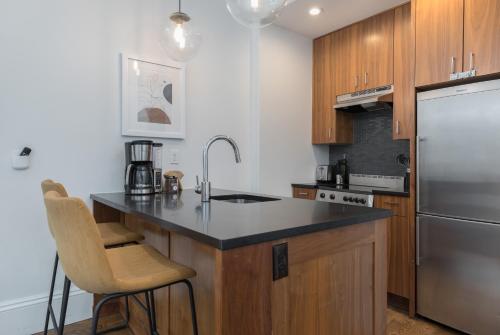 304 Newbury Street by Thatch - image 30