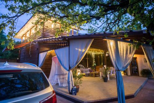 balcon/terasă, Casa Zen Bruznic in Labașinț