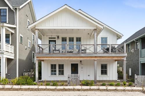 Tori Pines by Seabrook Hospitality