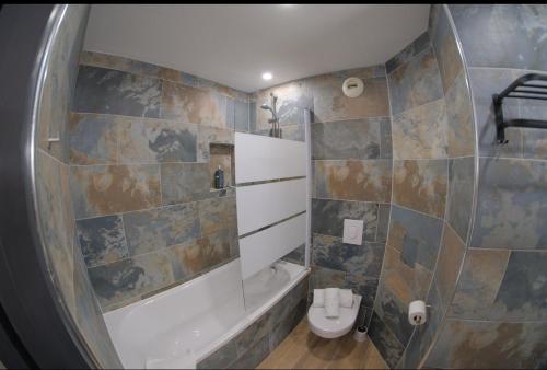 Brit Hotel du Commerce Bergerac - image 12